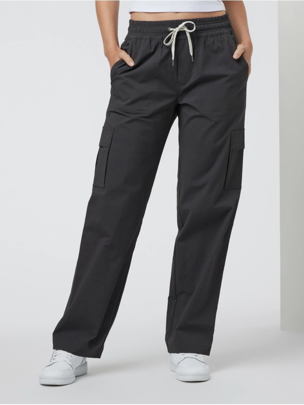 Vuori Birch Cargo‎ Wide Leg Pant Vintage Black/Grey Size XS Hiking Activewear
